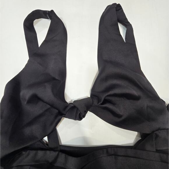 GUIZIO Wrapped Maxi Dress in Black - Picture 6 of 12